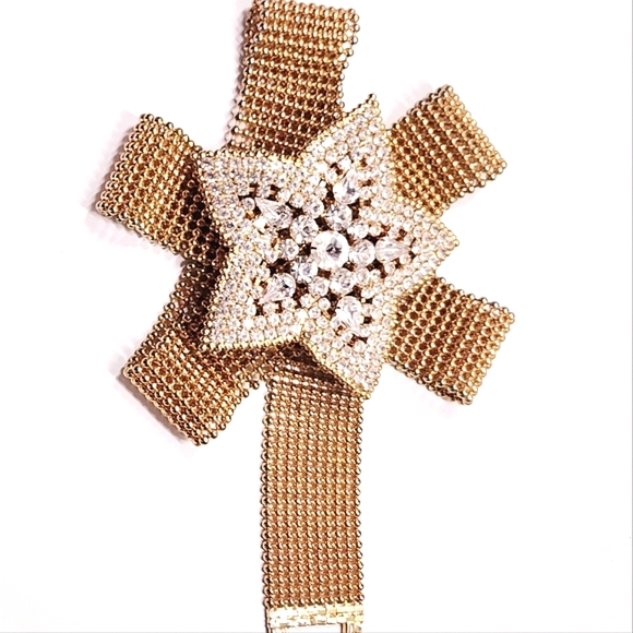 Gold and Diamond Accent Chain Belt - Picture 4 of 8